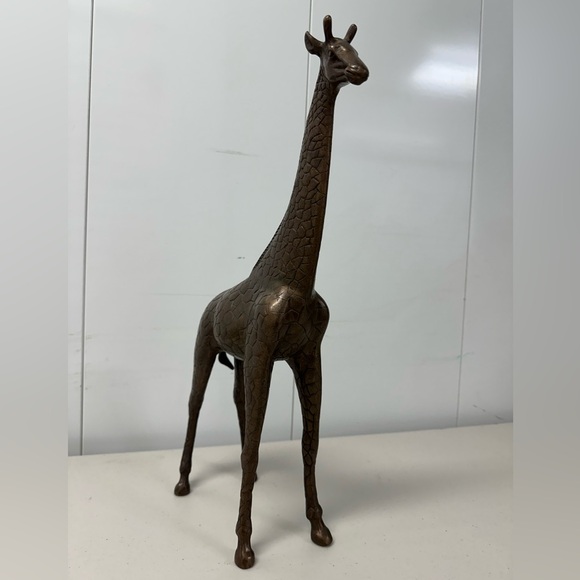 Vintage Bronze Giraffe Sculpture Statue - 17” Tall - Picture 9 of 9